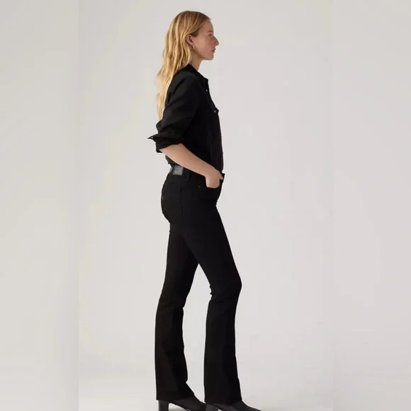 New Levi’s 315 Shaping bootcut Black mid rise Size 25 - Picture 9 of 11